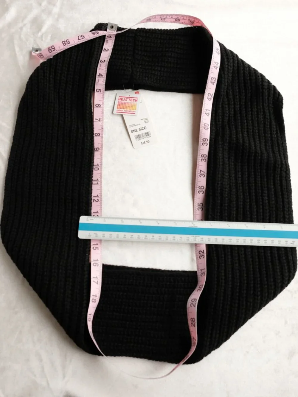 NWT Uniqlo Heattech Snood / Infinity Scarf, 411263, Black, OS, Unisex